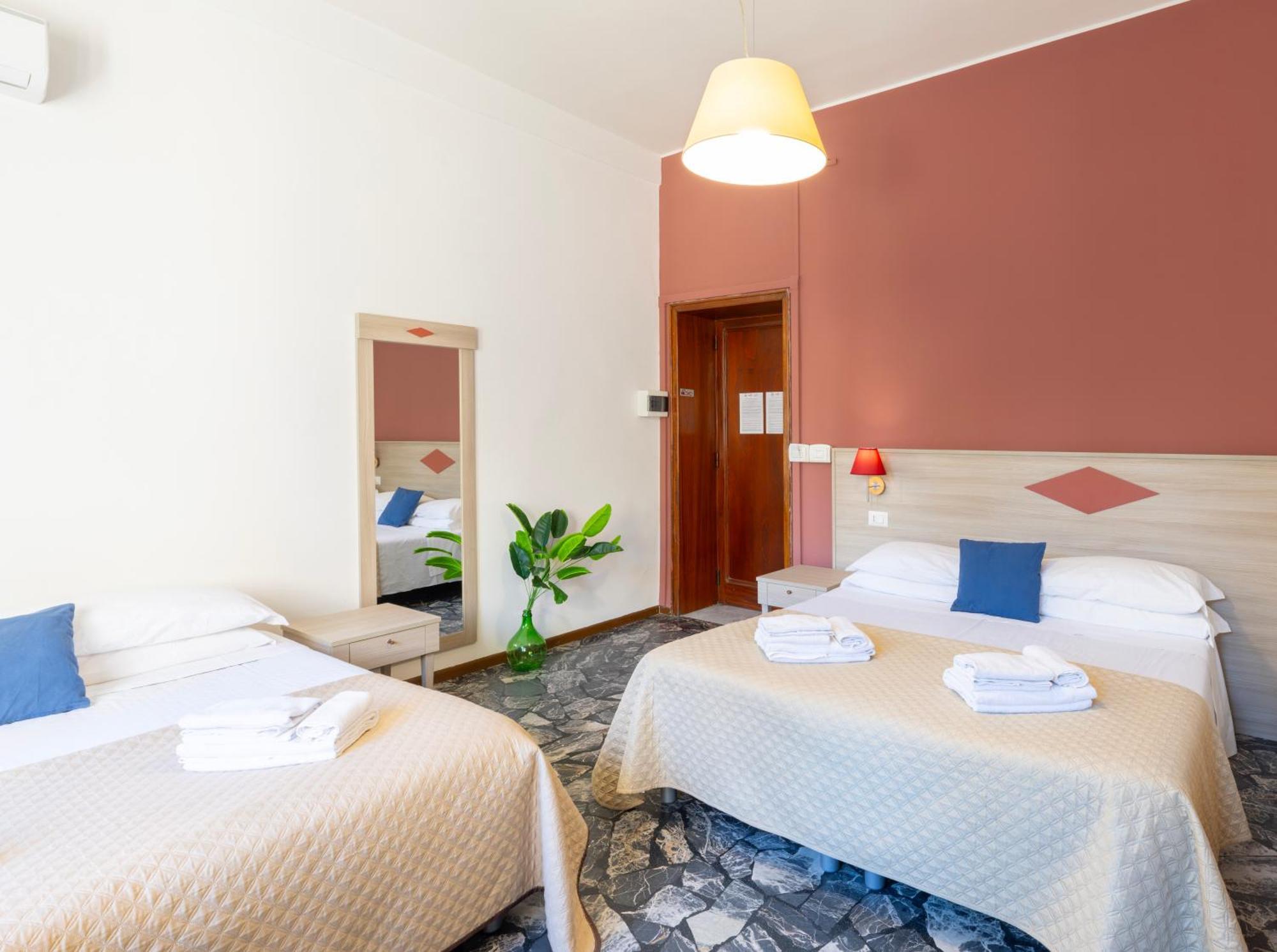 Kalie Rooms Guest House Cagliari Exterior photo