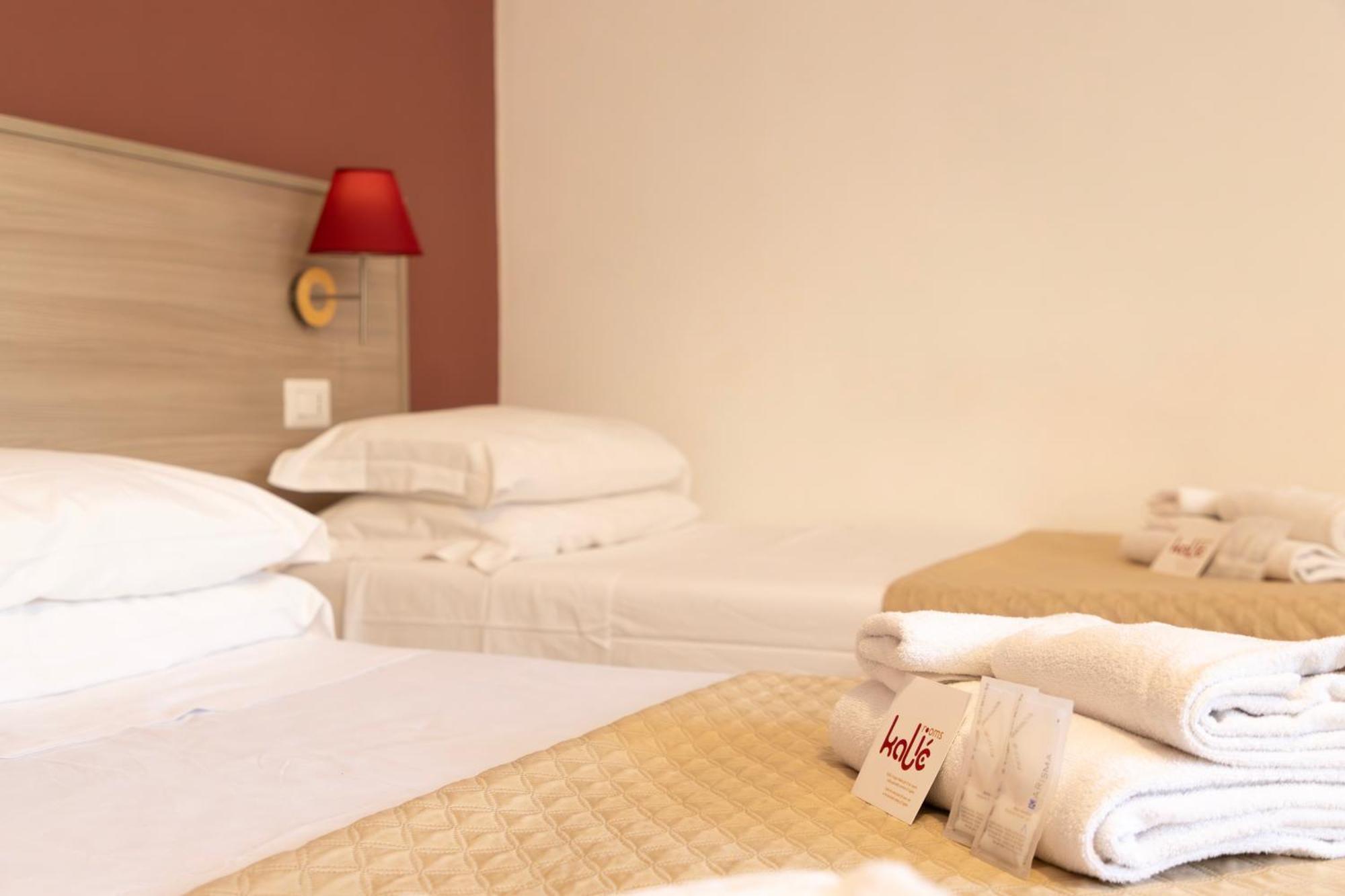 Kalie Rooms Guest House Cagliari Exterior photo