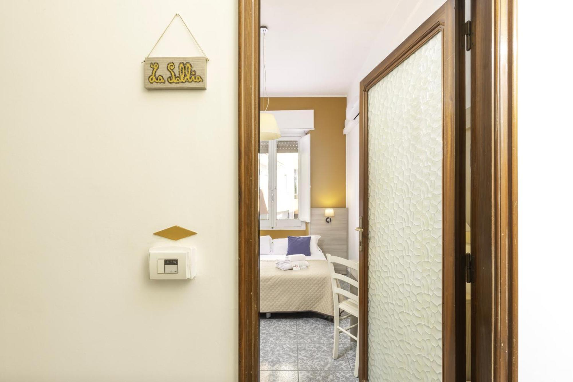 Kalie Rooms Guest House Cagliari Exterior photo