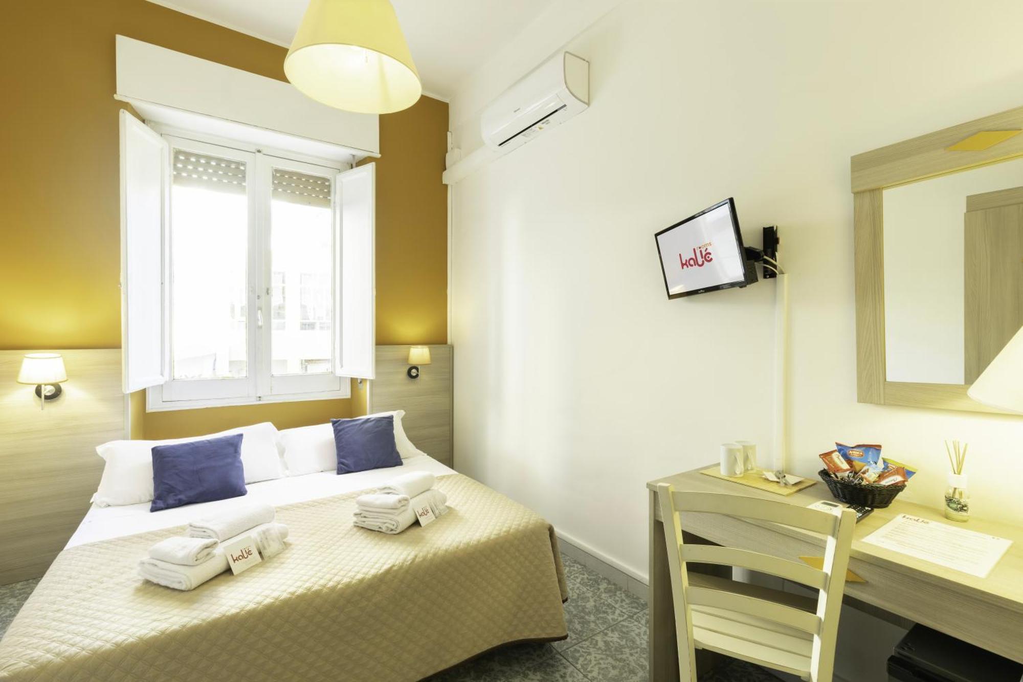 Kalie Rooms Guest House Cagliari Exterior photo